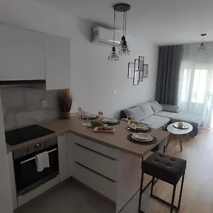 N&b Apartment