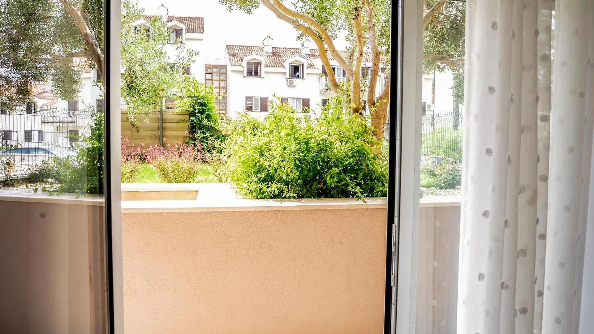 Apartment Zenta With Free Private Parking Split
