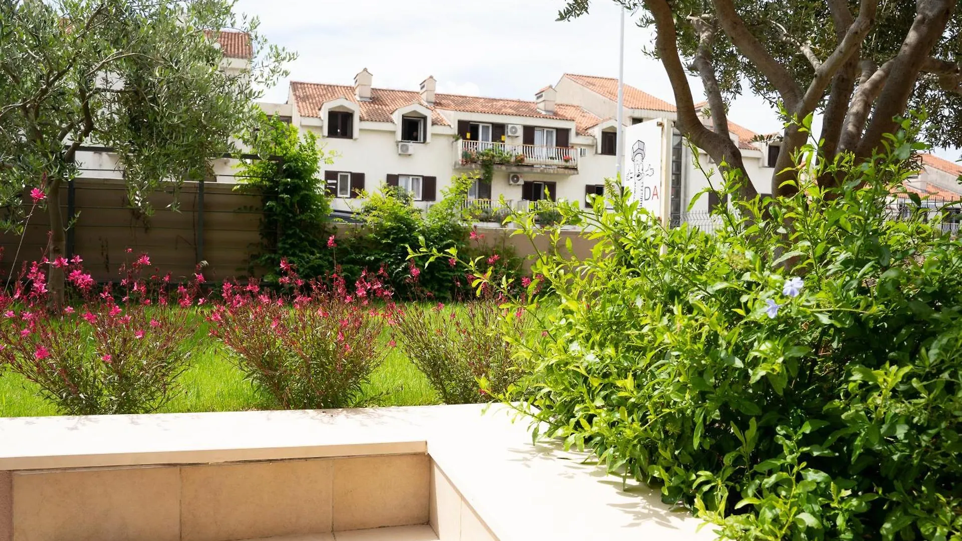 Apartment Zenta With Free Private Parking Split