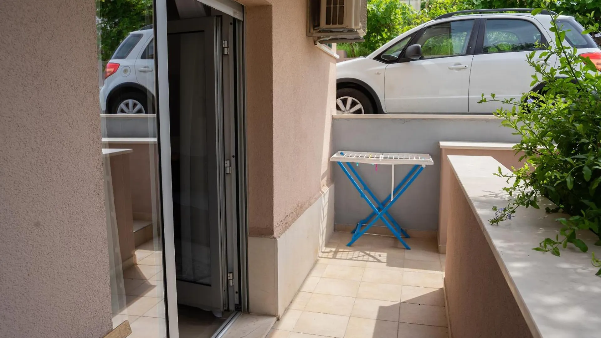 Apartment Zenta With Free Private Parking Split